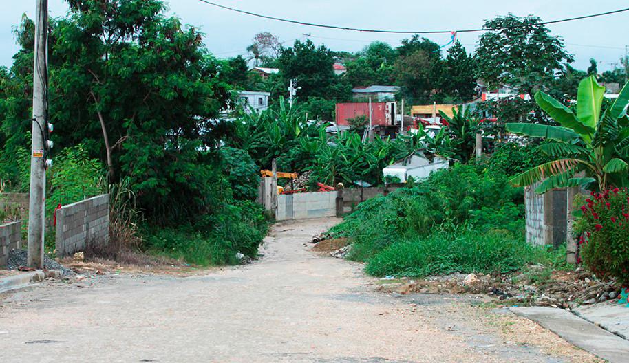 Por esta zona, en las proximidades del km 14 cruzaría la Circunvalación.