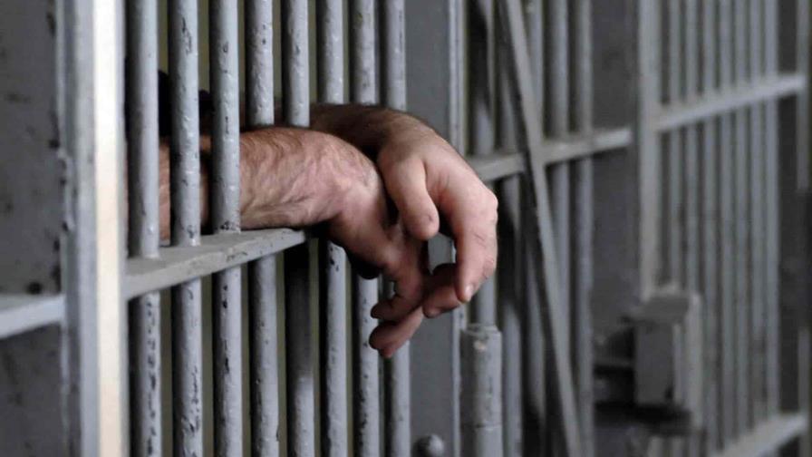Detienen a 11 en redada por trata de personas de Venezuela a Trinidad y Tobago