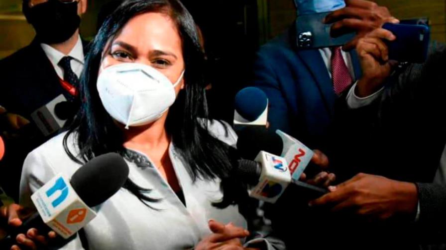 La pastora Rossy Guzmán figura como socia de un drink