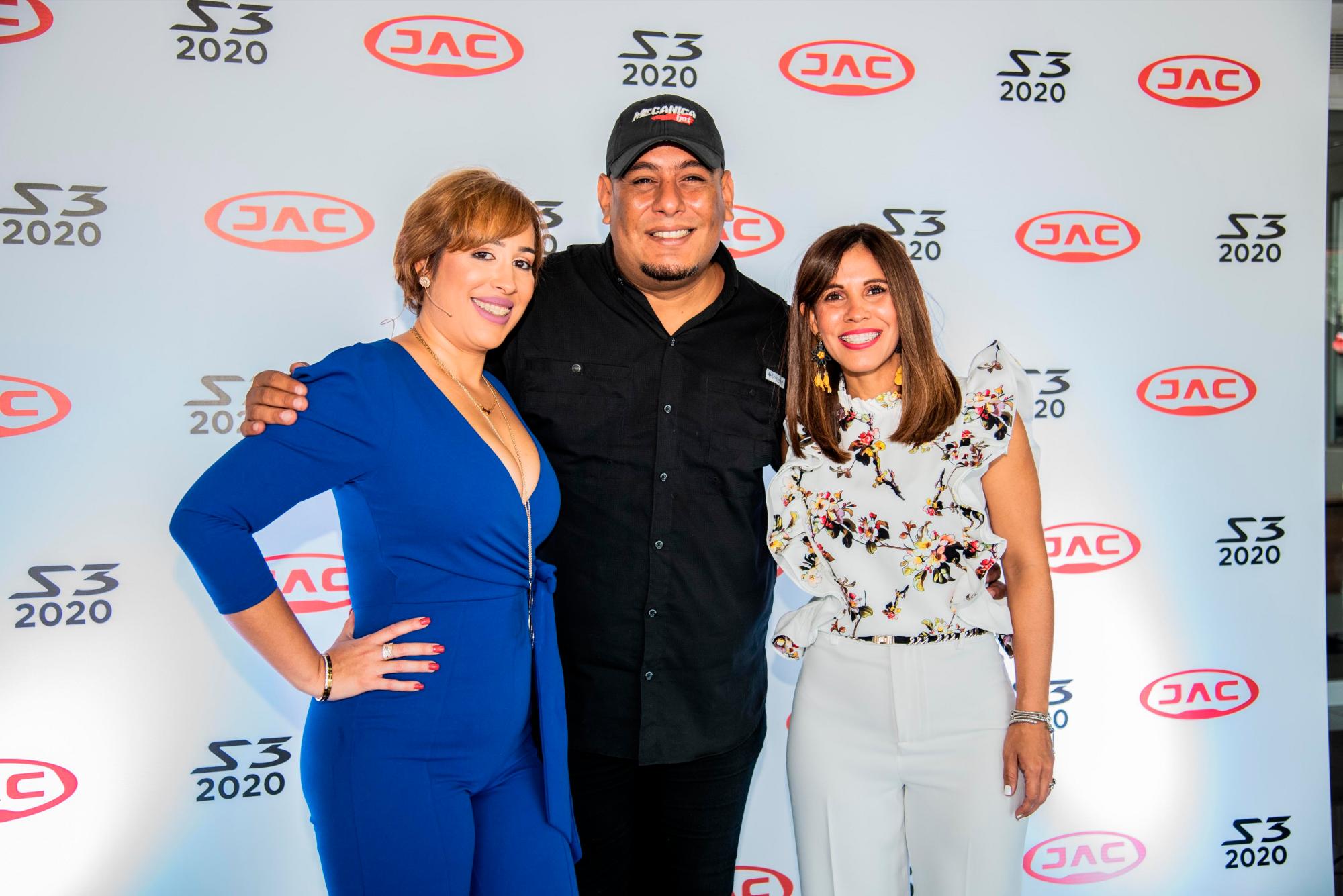 Patricia García, Alberto Fonseca y Leidy paulino.