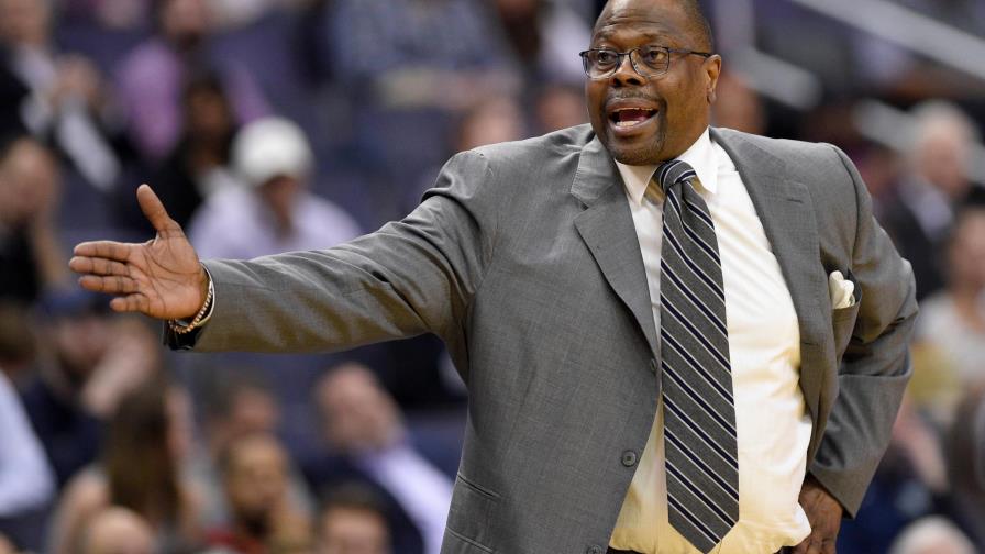 Patrick Ewing mejora y sale del hospital para completar en casa la recuperación COVID-19