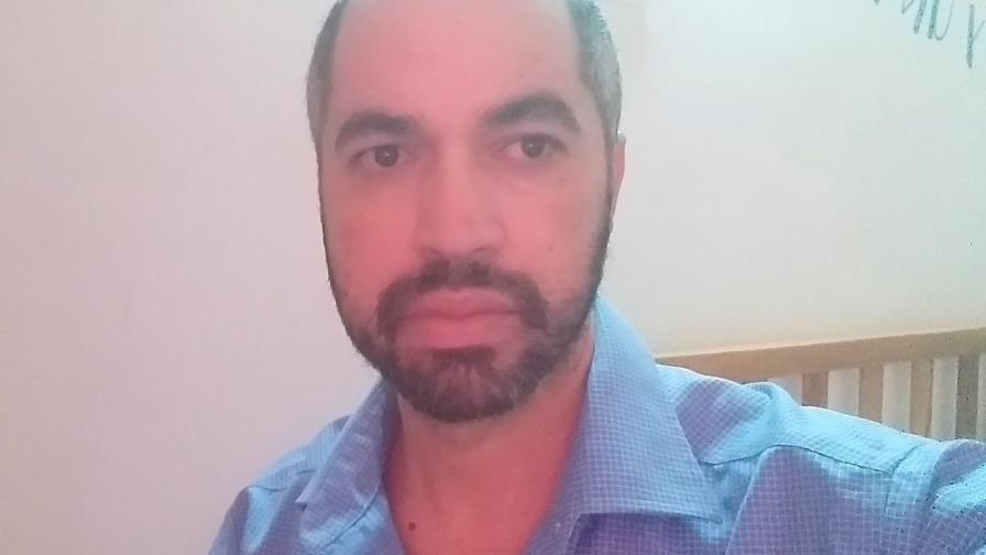 Dominicano recién llegado a Colombia: “Lo único que quiero es regresar a mi país, aún pase lo que pase” Dominicano recién llegado a Colombia: “Lo único que quiero es regresar a mi país, aún pase lo que pase”