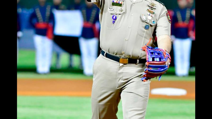 Lewin Díaz dispara jonrón y Estrellas frenan racha de dos triunfos del Licey