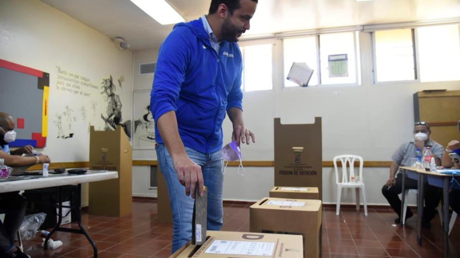 Rafael Paz pide moderación al liderazgo político y minimiza denuncias de hackeos del PRM