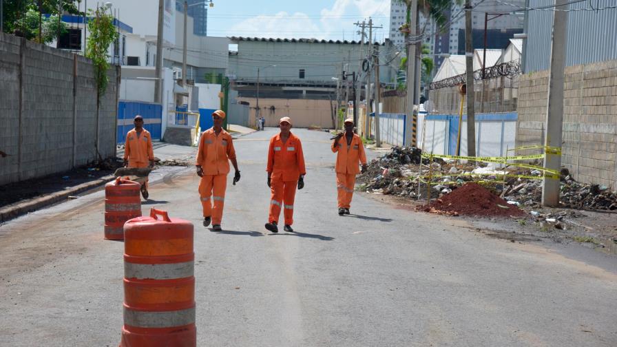 Obras Públicas soluciona males denunciados por ciudadanos en el Distrito Nacional