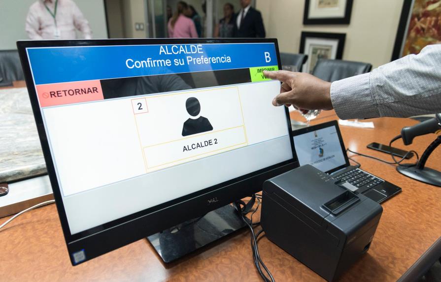 La aplicación del voto automatizado requerirá la compra de 55 mil equipos