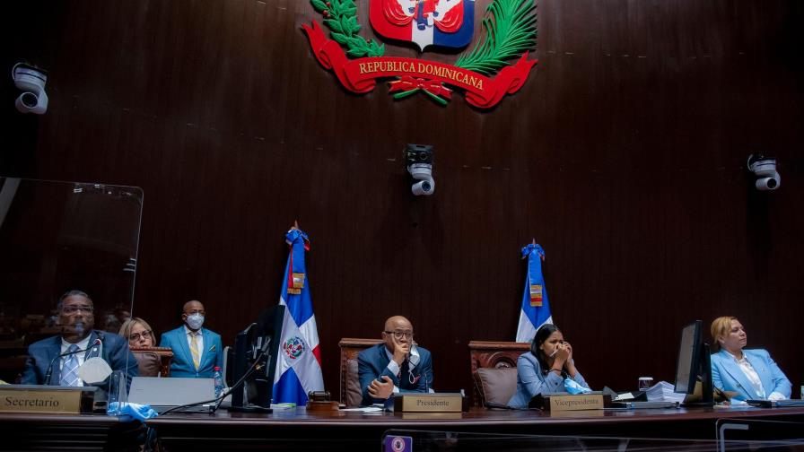 Diputados mencionados en Operación Falcón defienden su honor; se ponen a disposición MP