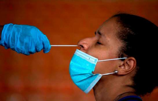 Notifican nueve muertes y 558 casos de coronavirus en el país 
