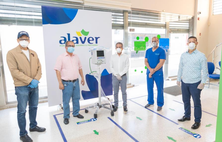 Alaver dona ventilador para tratar pacientes con COVID-19