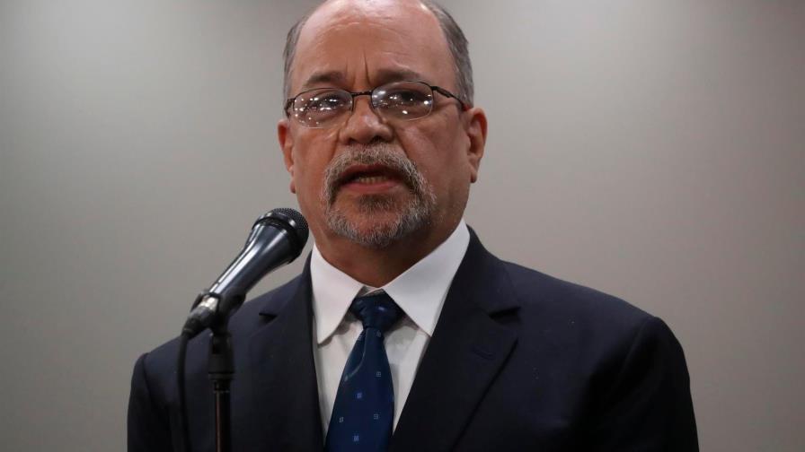 Las Fuerzas Armadas venezolanas custodian material para el ensayo electoral Las Fuerzas Armadas venezolanas custodian material para el ensayo electoral