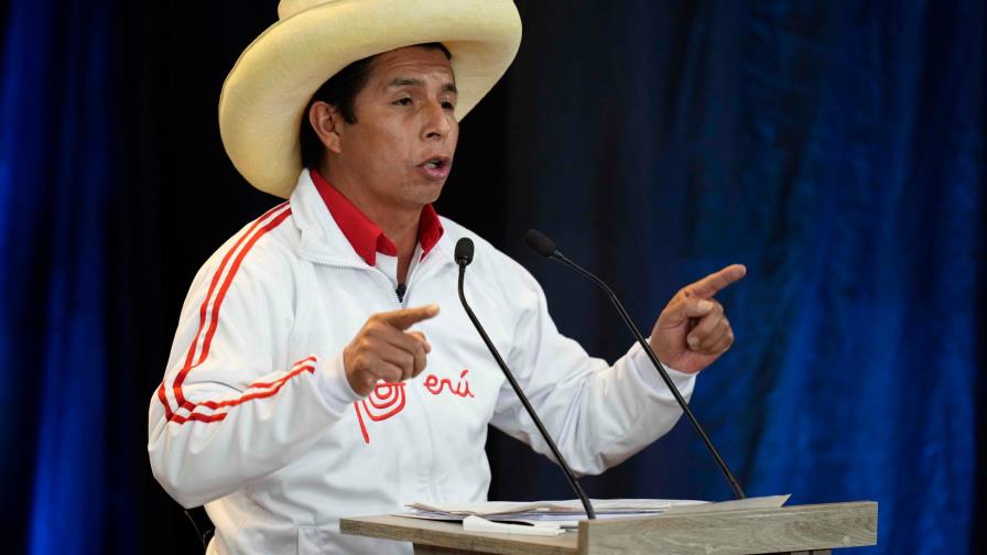 Pedro Castillo, el maestro rural conservador que aspira llegar a la presidencia de Perú Pedro Castillo, el maestro rural conservador que aspira llegar a la presidencia de Perú