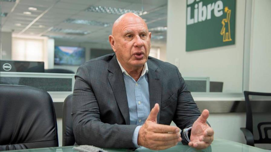 Pedro Catrain rompe con comunidad LGBT y se compromete con iglesias a impulsar los valores y familia Pedro Catrain rompe con comunidad LGBT y se compromete con iglesias a impulsar los valores y familia