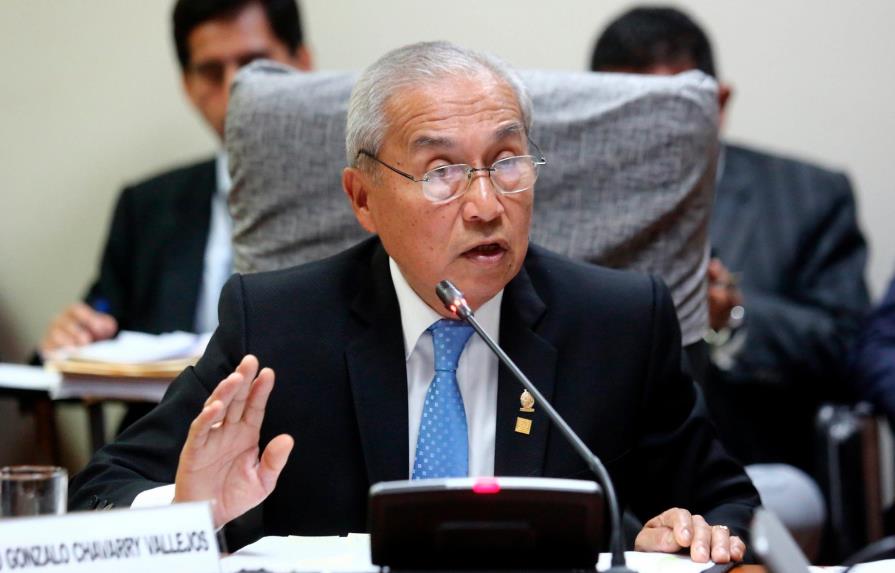 El Colegio de Abogados de Lima suspende al cuestionado fiscal general de Perú