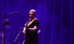 Pedro Guerra: su guitarra, grandes composiciones y un poco de bachata