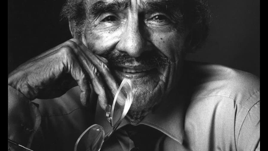 Poesía: memoria y luz