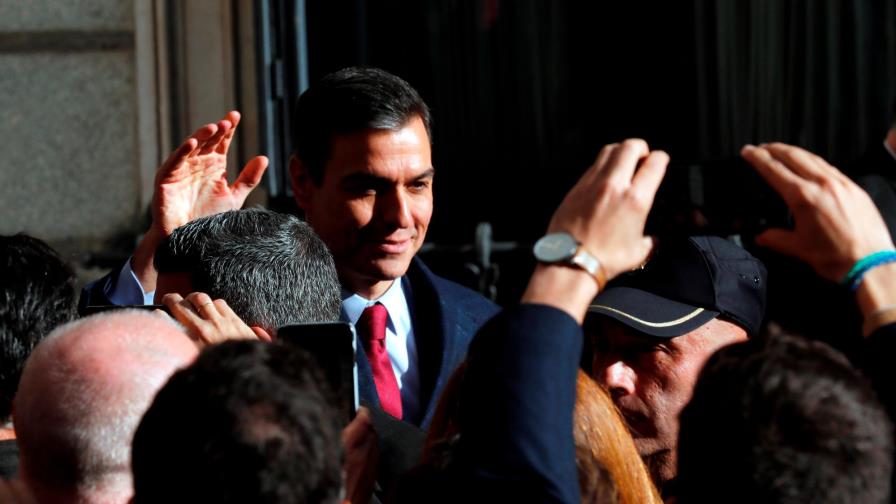 Sánchez y el presidente catalán acuerdan reunirse tras formación de Gobierno Sánchez y el presidente catalán acuerdan reunirse tras formación de Gobierno