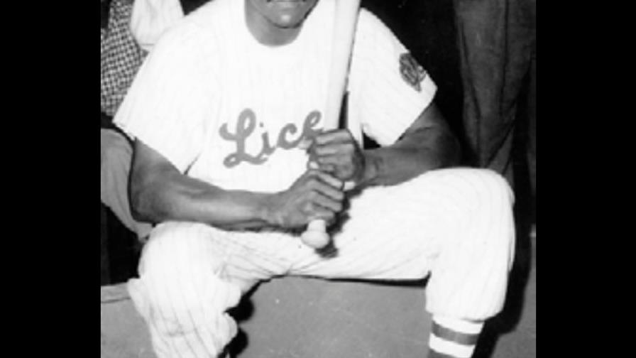 Alonzo Perry, Su Majestad, primer refuerzo condenado por la justicia