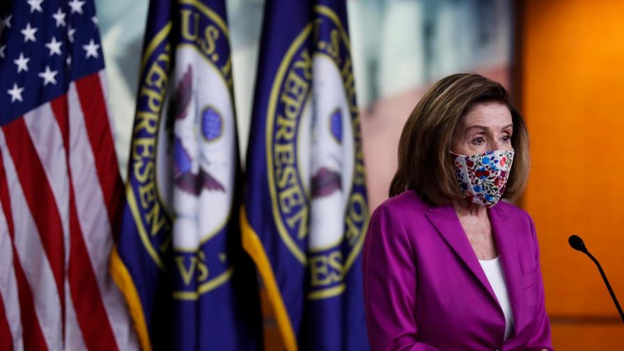 Pelosi pide al Pentágono retirar a Trump los códigos de armas nucleares