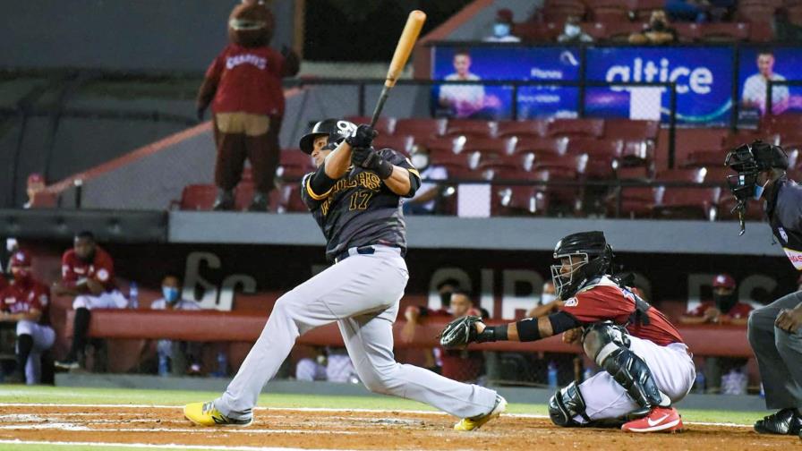 Peña vs Negrín, abridores que van tras la mejor parte entre Gigantes-Águilas