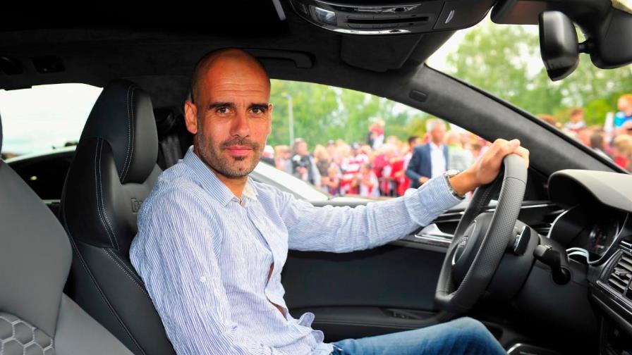 En Manchester, Pep Guardiola ha destruido cuatro carros valorados en US$600 mil