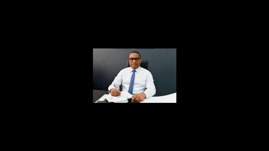 Ministro de Obras Públicas dice se apegan a la ley