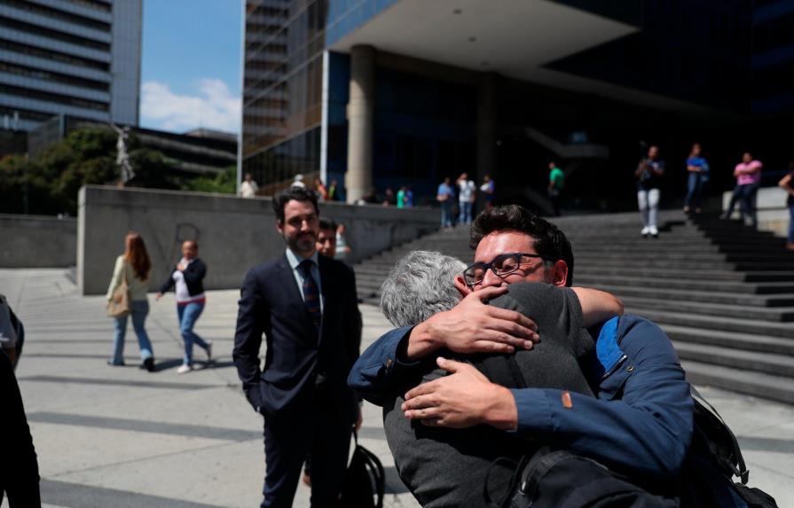 Liberados también los dos periodistas franceses detenidos en Venezuela