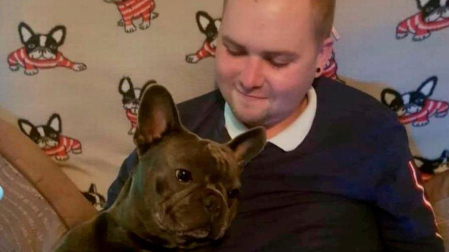 Un perro muere 15 minutos después de que su dueño perdiera la batalla contra el cáncer 