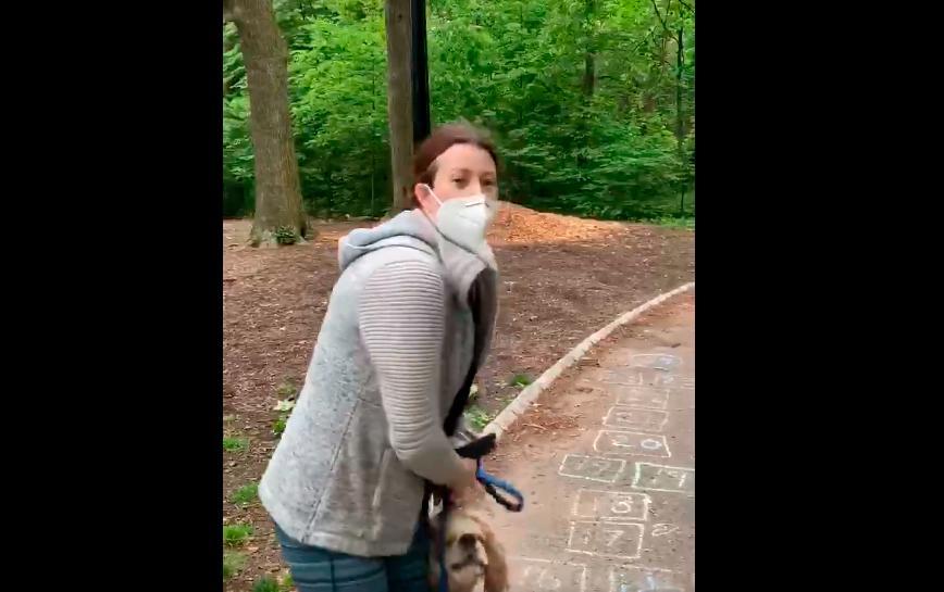 Disputa por perro en Central Park causa acusación de racismo