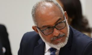 Sacan periodista de una “visita sorpresa” de Danilo