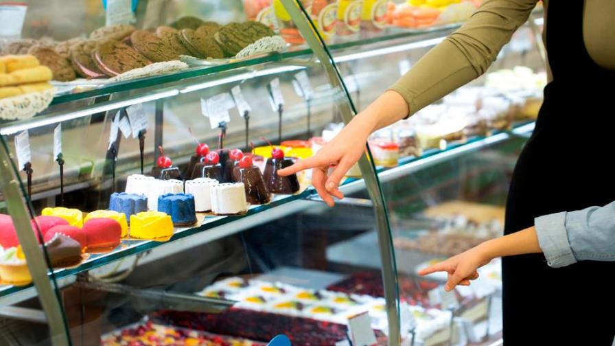 Estudio concluye que la comida sabe mejor si la vemos antes de olerla Estudio concluye que la comida sabe mejor si la vemos antes de olerla