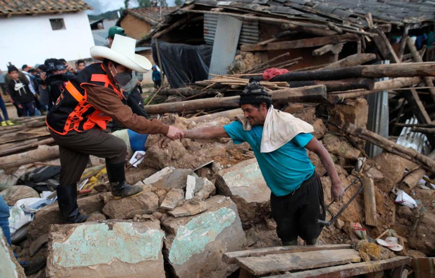 Se elevan a 5,220 los damnificados y a 17 los heridos por terremoto en Perú