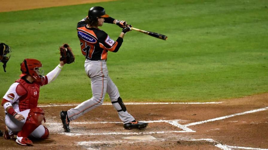 Pitcheo y bateo oportuno llevan a los Toros a barrer Leones en doble cartelera