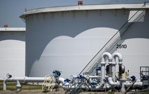 Reservas petroleras de EEUU con nuevo récord, petróleo baja