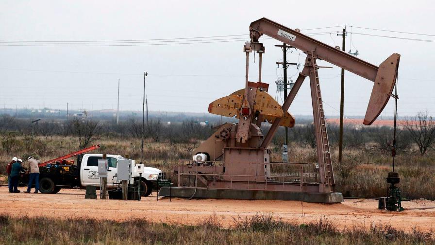 El Petróleo de Texas baja un 1,38 % por temor a nuevos casos de COVID-19