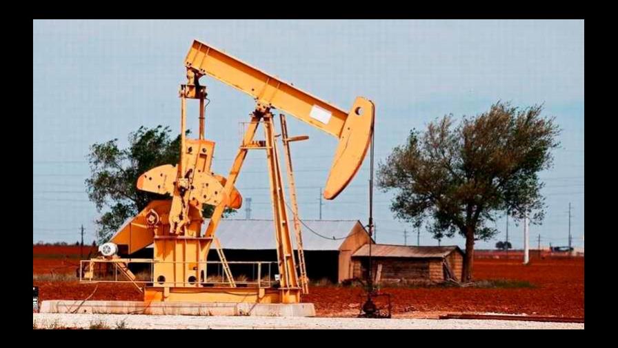 El petróleo de Texas abre con un alza del 1.16 %, hasta los 60.37 dólares