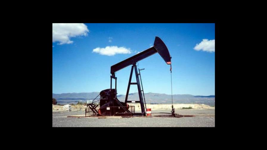 El petróleo de Texas abre con un alza del 0.23 %, hasta 52.48 dólares