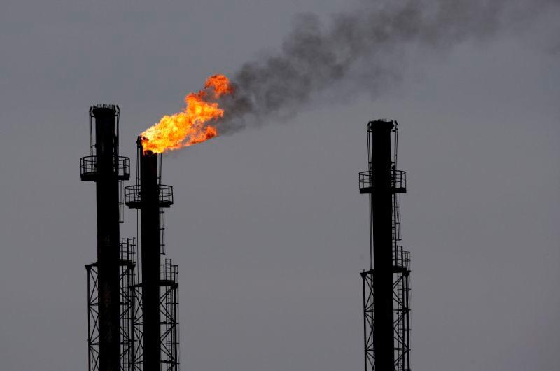 Agencia Internacional de la Energía recorta su previsión de la demanda de petróleo en el tercer trimestre
