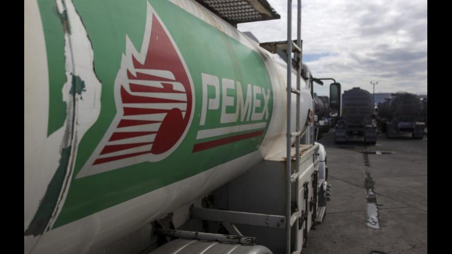 México planea aumentar 45% la producción petrolera México planea aumentar 45% la producción petrolera