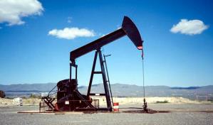 Precio del petróleo de Texas sigue en alza, se coloca a 81.83 dólares por barril
