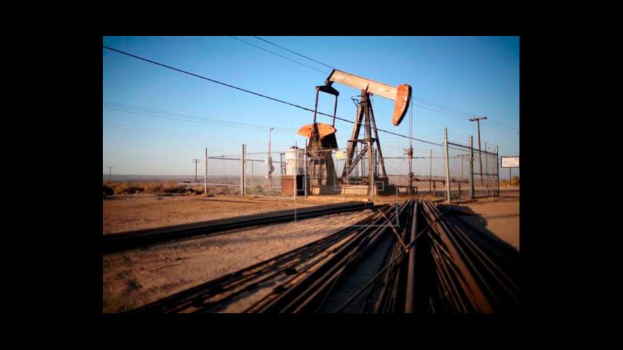 Petróleo de Texas cae un 3.9% ante guerra de precios de Rusia y Arabia Saudí Petróleo de Texas cae un 3.9% ante guerra de precios de Rusia y Arabia Saudí