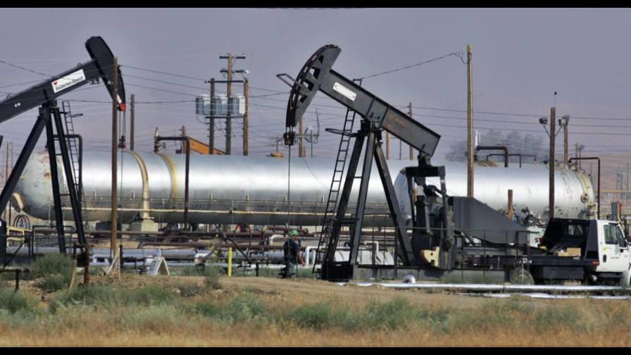 Precio del petróleo de Texas cierra por debajo de 23 dólares Precio del petróleo de Texas cierra por debajo de 23 dólares