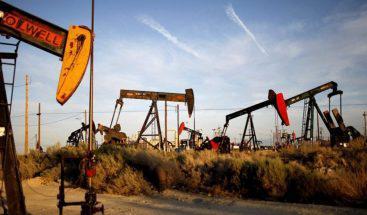 El petróleo de Texas abre a la baja y el barril se comercializa a casi 38 dólares