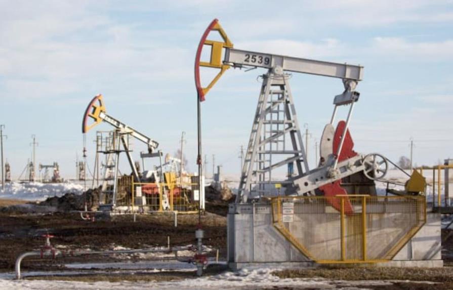 El petróleo de Texas sube un 1 %, hasta 60.05 dólares el barril