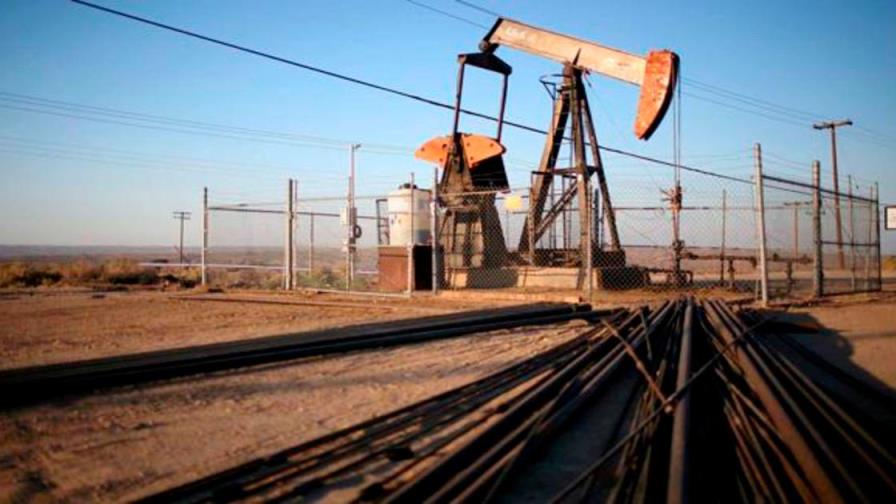 El petróleo de Texas cierra con un alza del 0.6 %, hasta 64.44 dólares