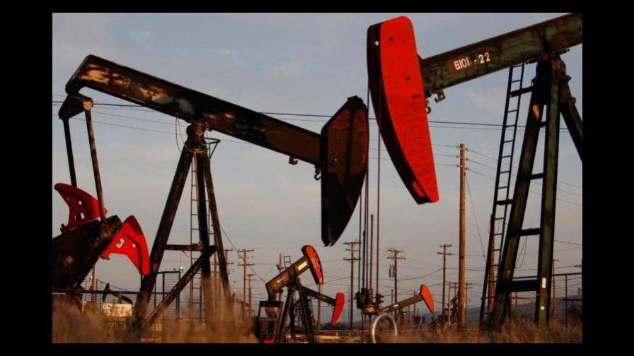 El petróleo de Texas abre con un descenso del 1.07 %, hasta 59.36 dólares