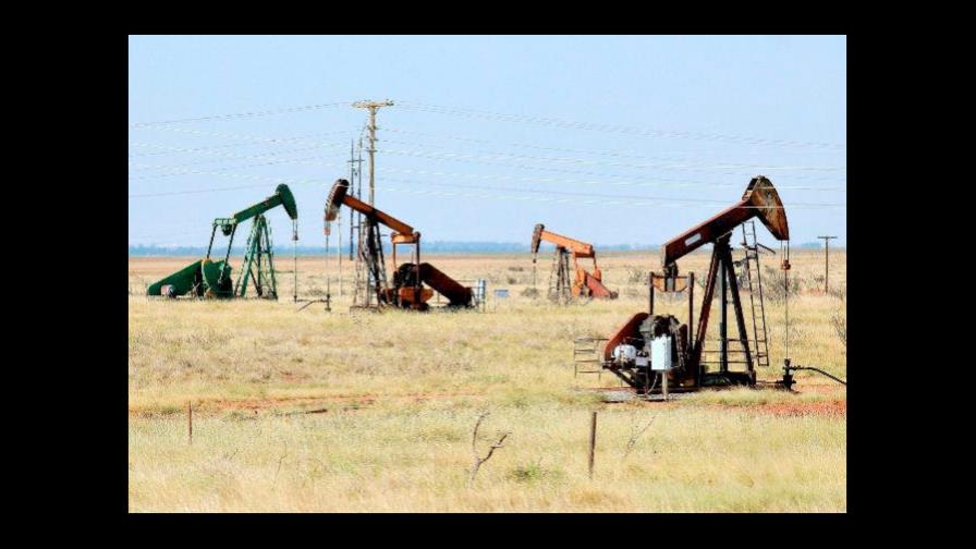 El petróleo de Texas abre con un ascenso del 2.07 %, hasta 60.50 dólares