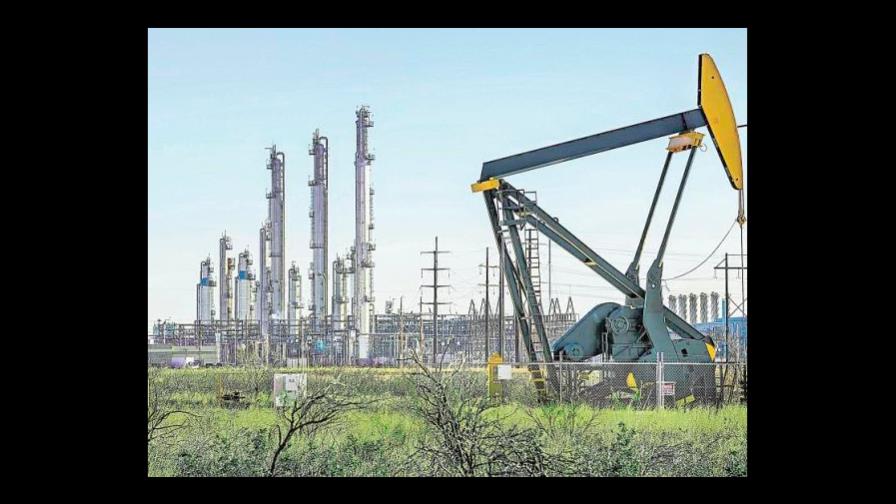 El petróleo de Texas abre con un alza del 0.39 %, hasta 59.56 dólares