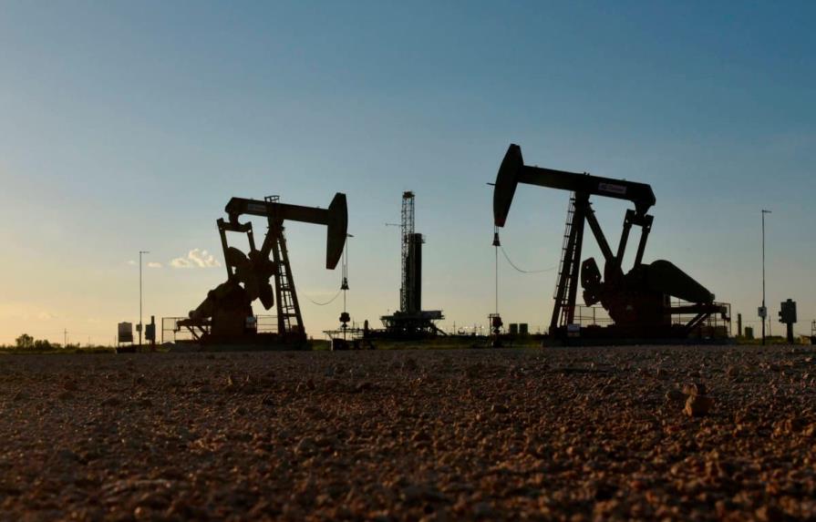 El petróleo de Texas abre con un alza del 2.26 %, hasta los 60.66 dólares
