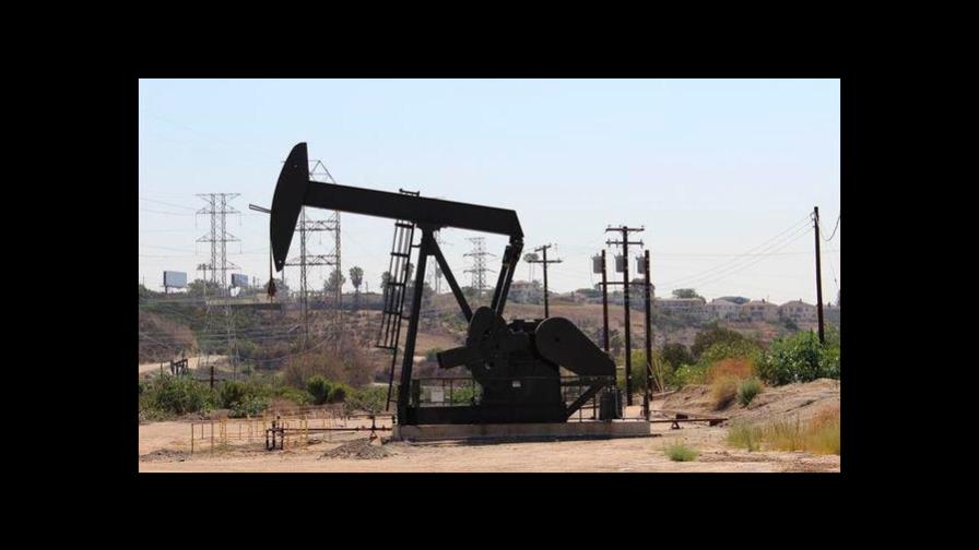 El petróleo de Texas cierra con un alza del 1.23 %, hasta los 66.08 dólares El petróleo de Texas cierra con un alza del 1.23 %, hasta los 66.08 dólares