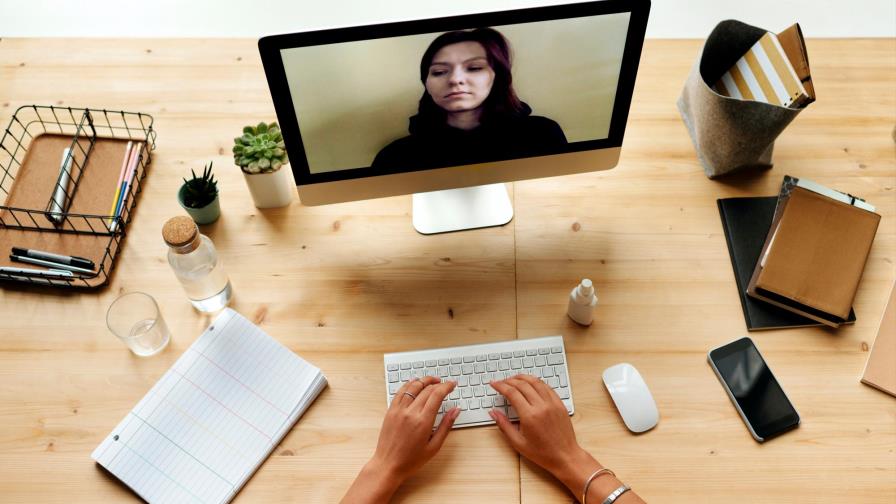 Bélgica contempla recuperar teletrabajo obligatorio para frenar aumento covid